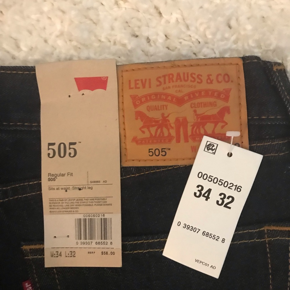 Levi Men’s Jeans - Picture 3 of 3